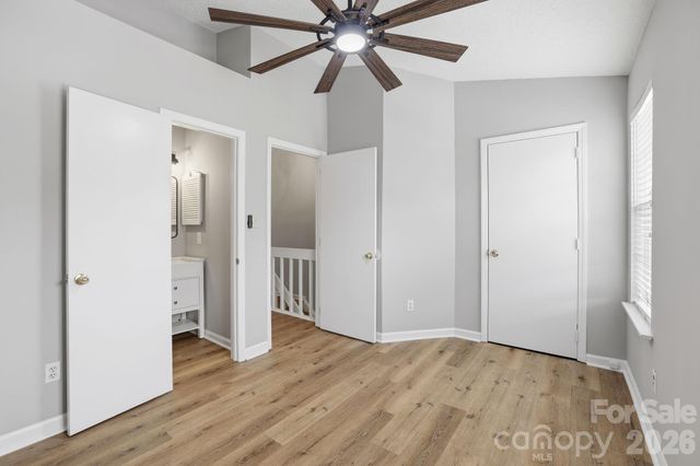 8237 Circle Tree Lane, Charlotte, NC 28277