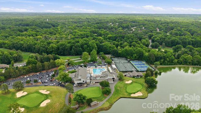 8237 Circle Tree Lane, Charlotte, NC 28277