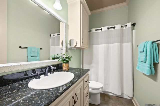 16475 Pascal Dr, Prairieville, LA 70769