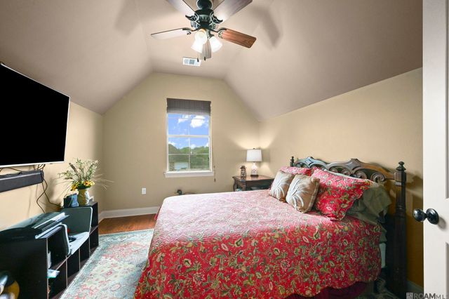 16475 Pascal Dr, Prairieville, LA 70769