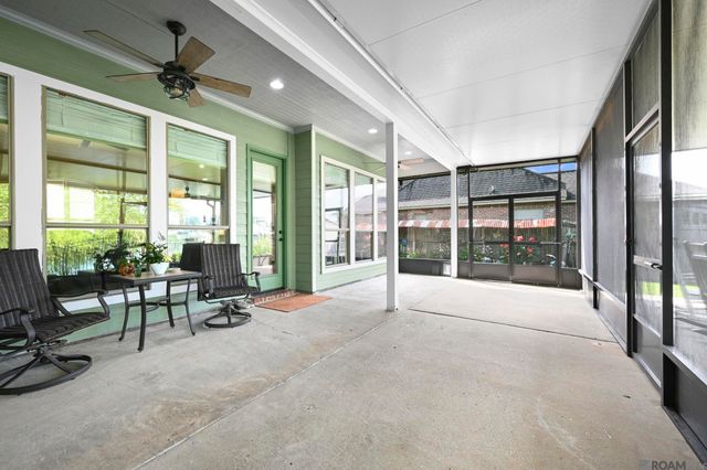 16475 Pascal Dr, Prairieville, LA 70769