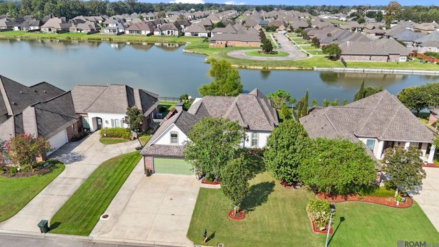 16475 Pascal Dr, Prairieville, LA 70769