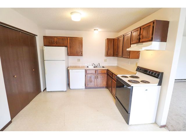 114 Juniper Pl, Loveland, CO 80538