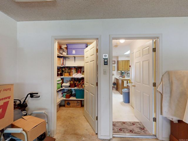 1016 Woodlawn, Hot Springs, AR 71913