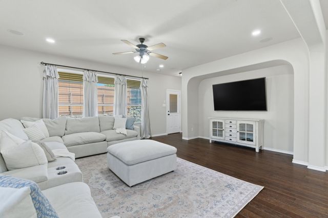 1773 Rio Penasco Road, Fort Worth, TX 76052