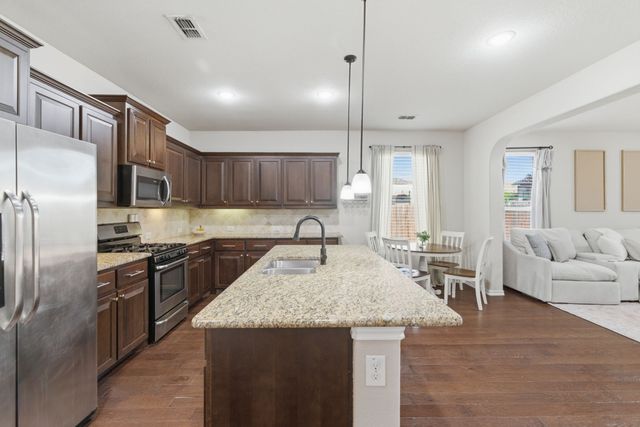 1773 Rio Penasco Road, Fort Worth, TX 76052