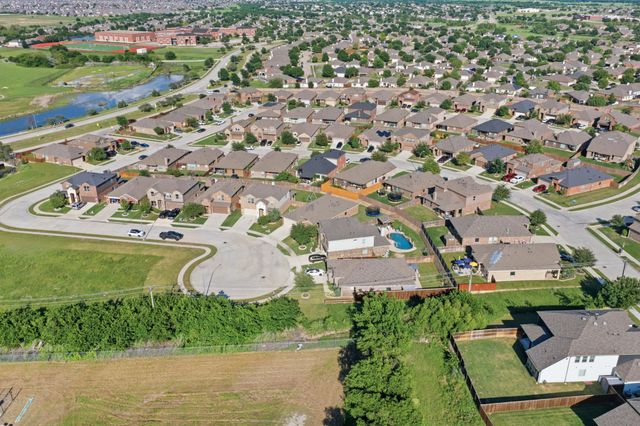 1773 Rio Penasco Road, Fort Worth, TX 76052