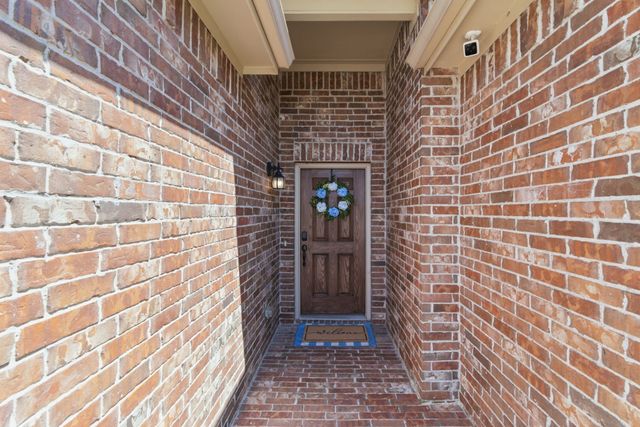 1773 Rio Penasco Road, Fort Worth, TX 76052