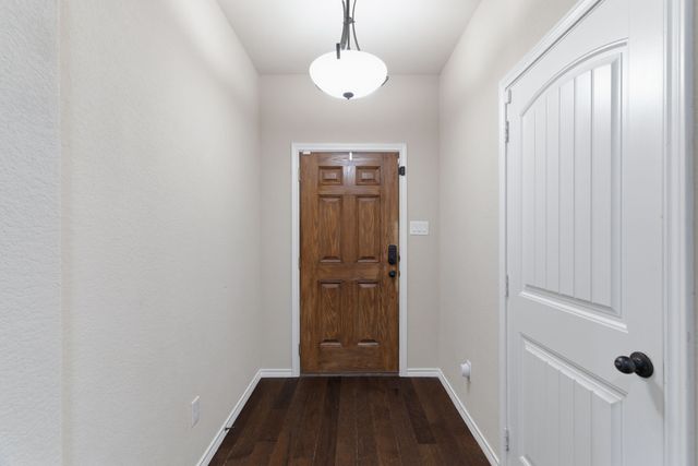 1773 Rio Penasco Road, Fort Worth, TX 76052