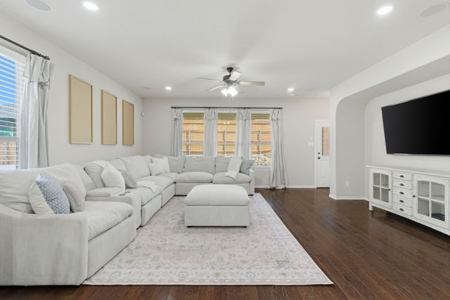 1773 Rio Penasco Road, Fort Worth, TX 76052