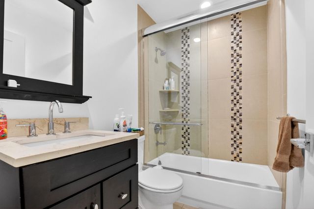 5063 Ventura Drive, Delray Beach, FL 33484