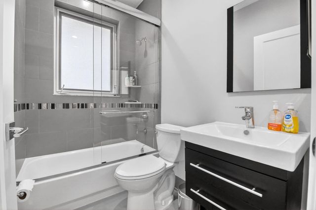 5063 Ventura Drive, Delray Beach, FL 33484