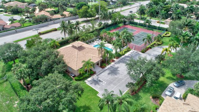 5063 Ventura Drive, Delray Beach, FL 33484