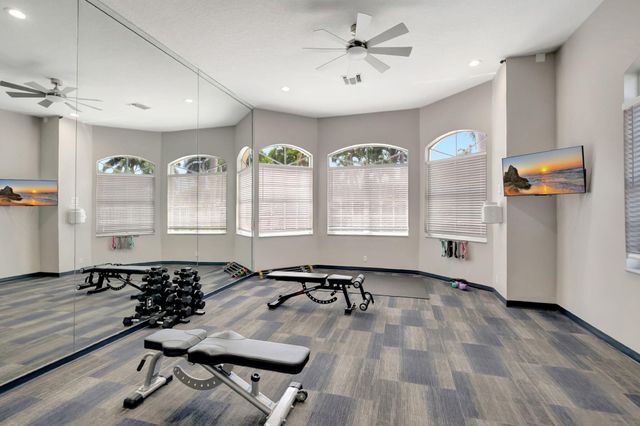 5063 Ventura Drive, Delray Beach, FL 33484