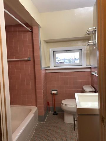 63 Montclair Ave 2, Quincy, MA 02171