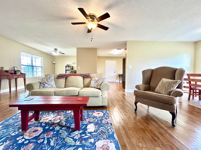 74 Lucky Leaf Drive, Somerset, KY 42503