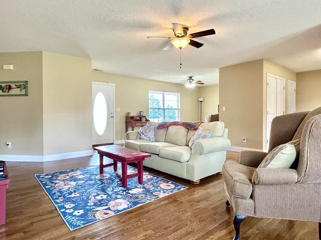 74 Lucky Leaf Drive, Somerset, KY 42503