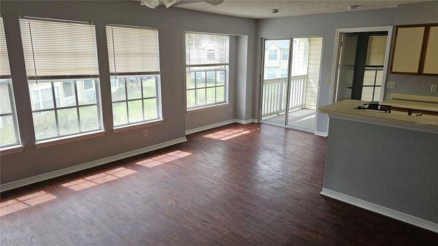 1075 S HIAWASSEE RD 922, Orlando, FL 32835