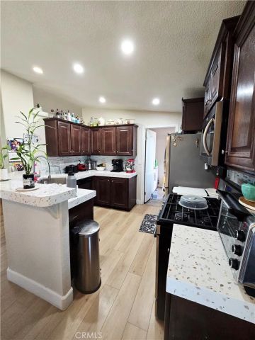 3101 S Fairview South 64, Santa Ana, CA 92704