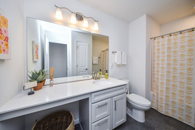 564 Thorne Street, Batavia, IL 60510