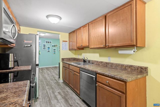 150 SCARBOROUGH PL, Charlottesville, VA 22903