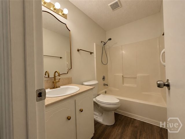 20 Boyd Drive, Richmond Hill, GA 31324
