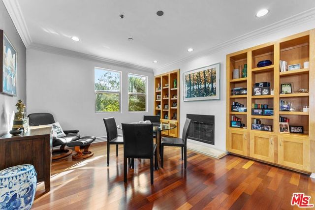 850 N Croft Avenue 302, Los Angeles, CA 90069