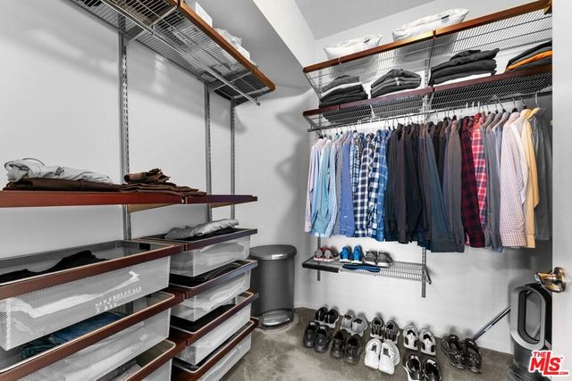 850 N Croft Avenue 302, Los Angeles, CA 90069