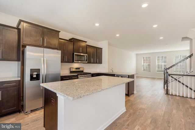 7054 DELEGATE PL, Frederick, MD 21703