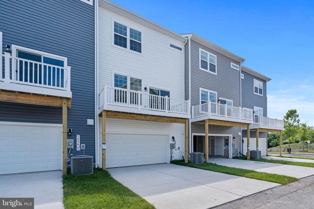7054 DELEGATE PL, Frederick, MD 21703