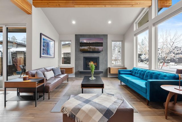 3114 NW Mayer Place, Bend, OR 97703