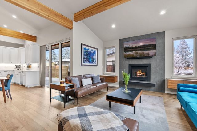 3114 NW Mayer Place, Bend, OR 97703