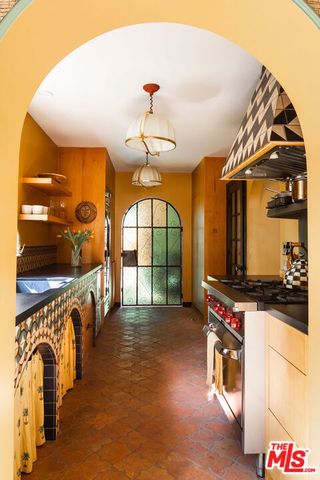 2351 Canyon Drive, Los Angeles, CA 90068