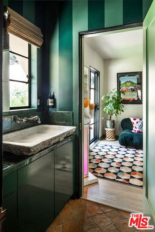 2351 Canyon Drive, Los Angeles, CA 90068