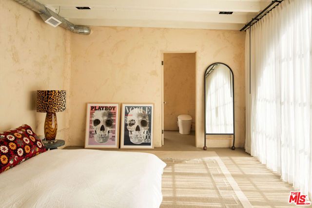 2351 Canyon Drive, Los Angeles, CA 90068