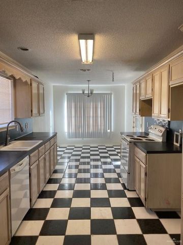 3601 Xenops Avenue, Mcallen, TX 78504