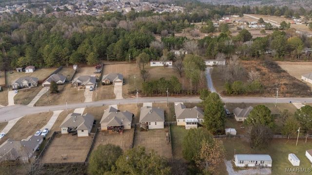 137 Serene Lane, Wetumpka, AL 36093