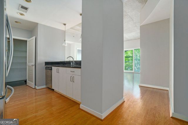 250 Pharr Road NE 405, Atlanta, GA 30305
