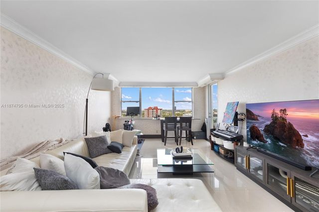 3180 S Ocean Dr 1517, Hallandale Beach, FL 33009