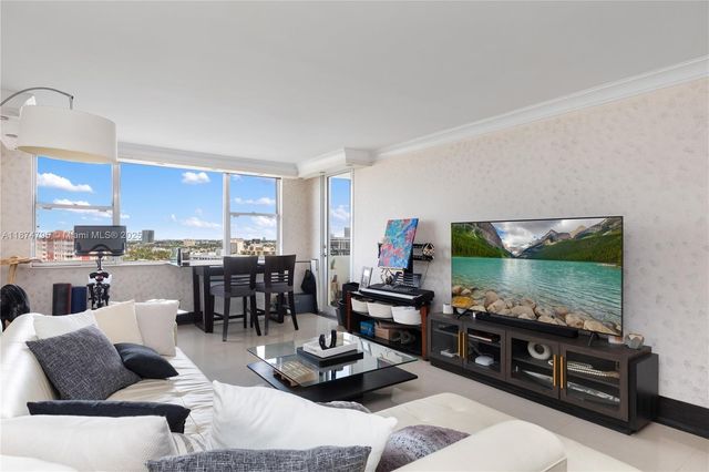 3180 S Ocean Dr 1517, Hallandale Beach, FL 33009