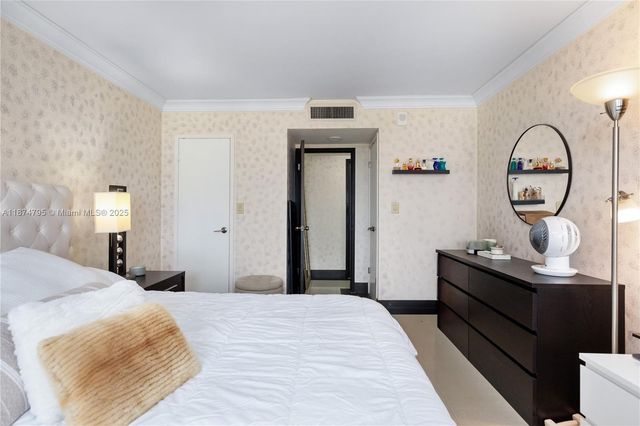 3180 S Ocean Dr 1517, Hallandale Beach, FL 33009