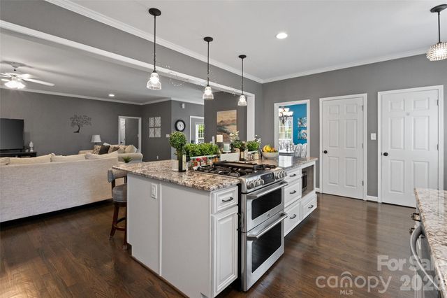 2018 Olde Oxford Court, Rock Hill, SC 29732