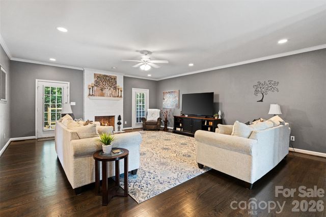 2018 Olde Oxford Court, Rock Hill, SC 29732