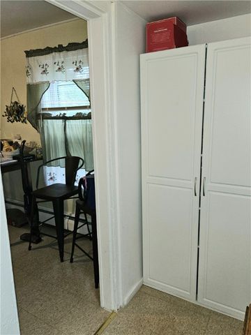 1 Side Hill Street, Hopkinton, RI 02832