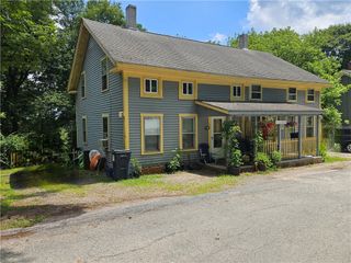 1 Side Hill Street, Hopkinton, RI 02832
