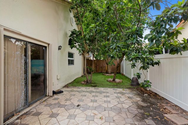 312 BISHOP Road, North Lauderdale, FL 33068