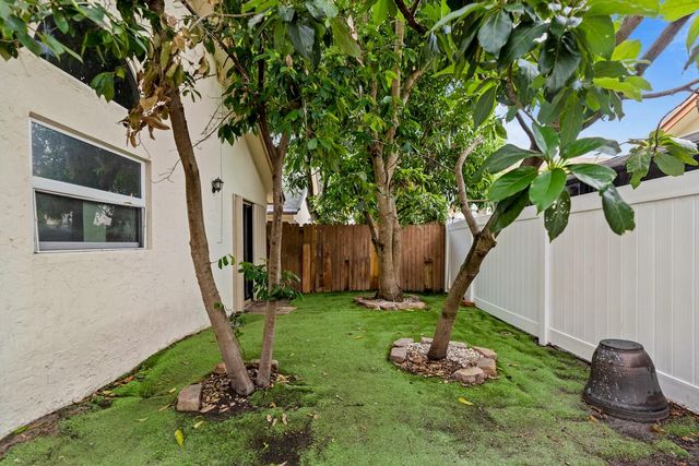 312 BISHOP Road, North Lauderdale, FL 33068