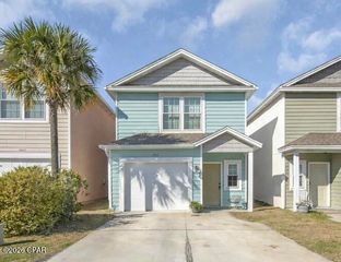2418 Causeway Manor Court, Panama City, FL 32408