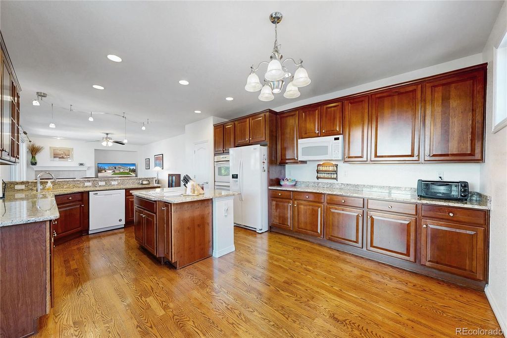 2644 Pemberly Avenue, Highlands Ranch, CO 80126