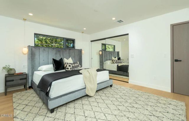 3651 Roselawn Avenue, Glendale, CA 91208